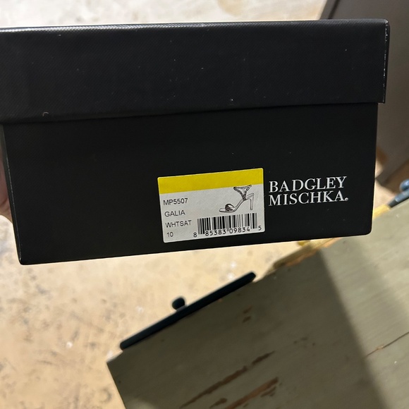 Badgley Mishka Heels - Picture 5 of 6